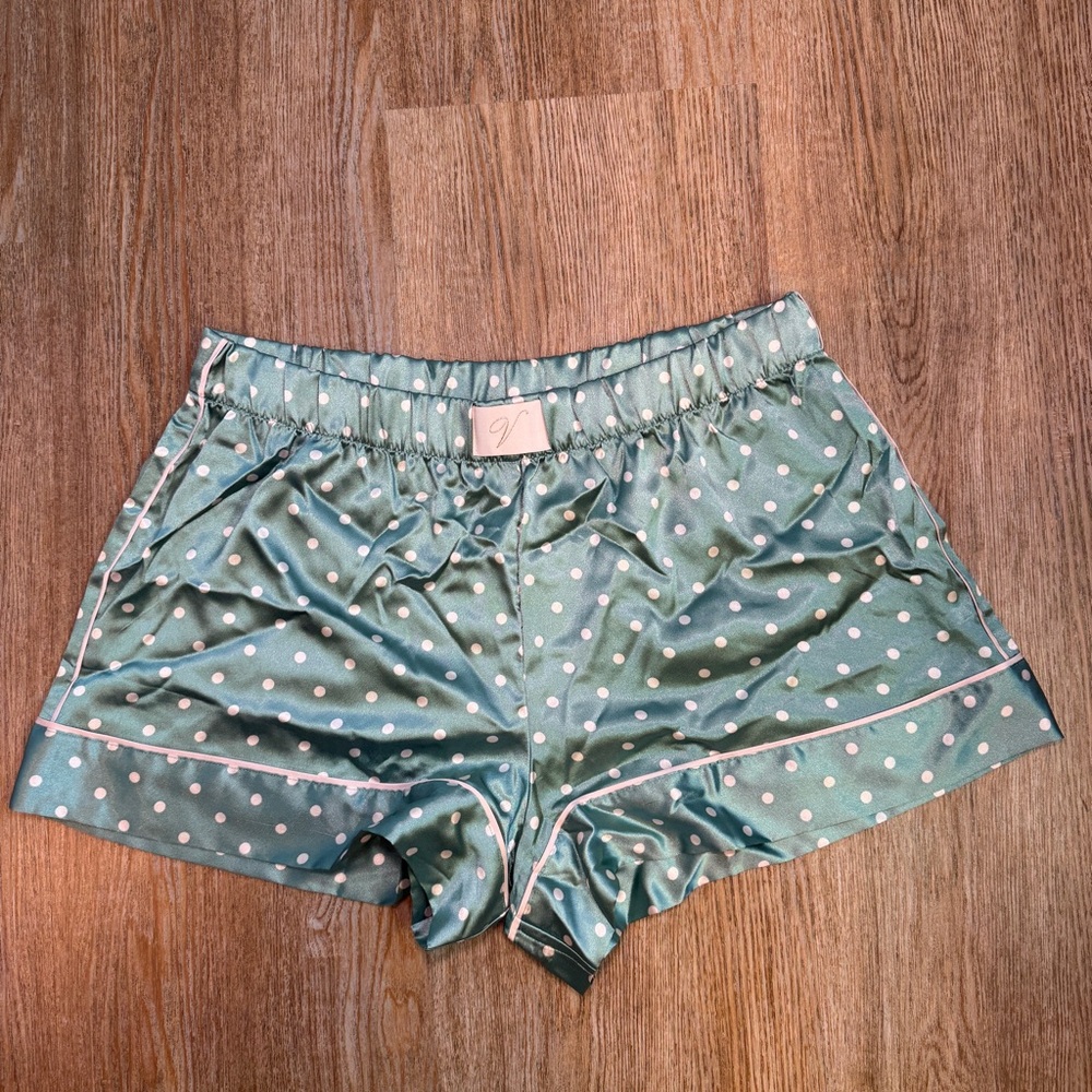 Victoria's Secret Satin Pajama Shorts Sage Green Polka Dot Sleep Bottom M Medium